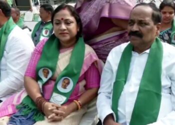 Bjd protest against BJP:মূল্যবৃদ্ধির প্রতিবাদে বিজেডি-র প্রতিবাদ, সুর চড়ালেন নবীনের দলের নেতারা