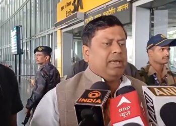 Sukanta on salary increament: ডাক্তারদের বেতন বৃদ্ধিকে কটাক্ষ সুকান্তর, বললেন পরিস্থিতি সামলাতে চান মমতা